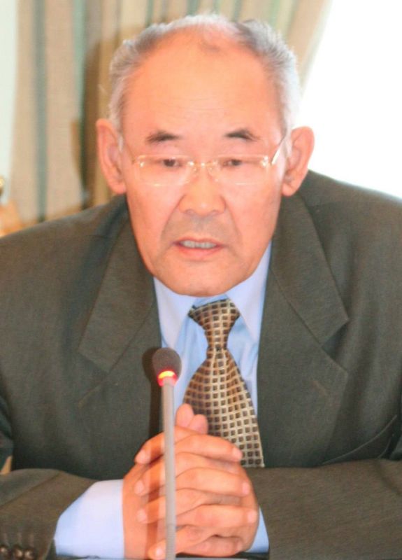 80 лет сегодня исполняется одному из наших уважаемых старейшин из рода Кыпчак – Владимиру Константиновичу Амургушеву