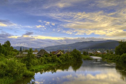 Глава СК России поручил доложить по уголовному делу о нарушении прав жильцов аварийного дома в г.п. Сиверский Ленинградской области