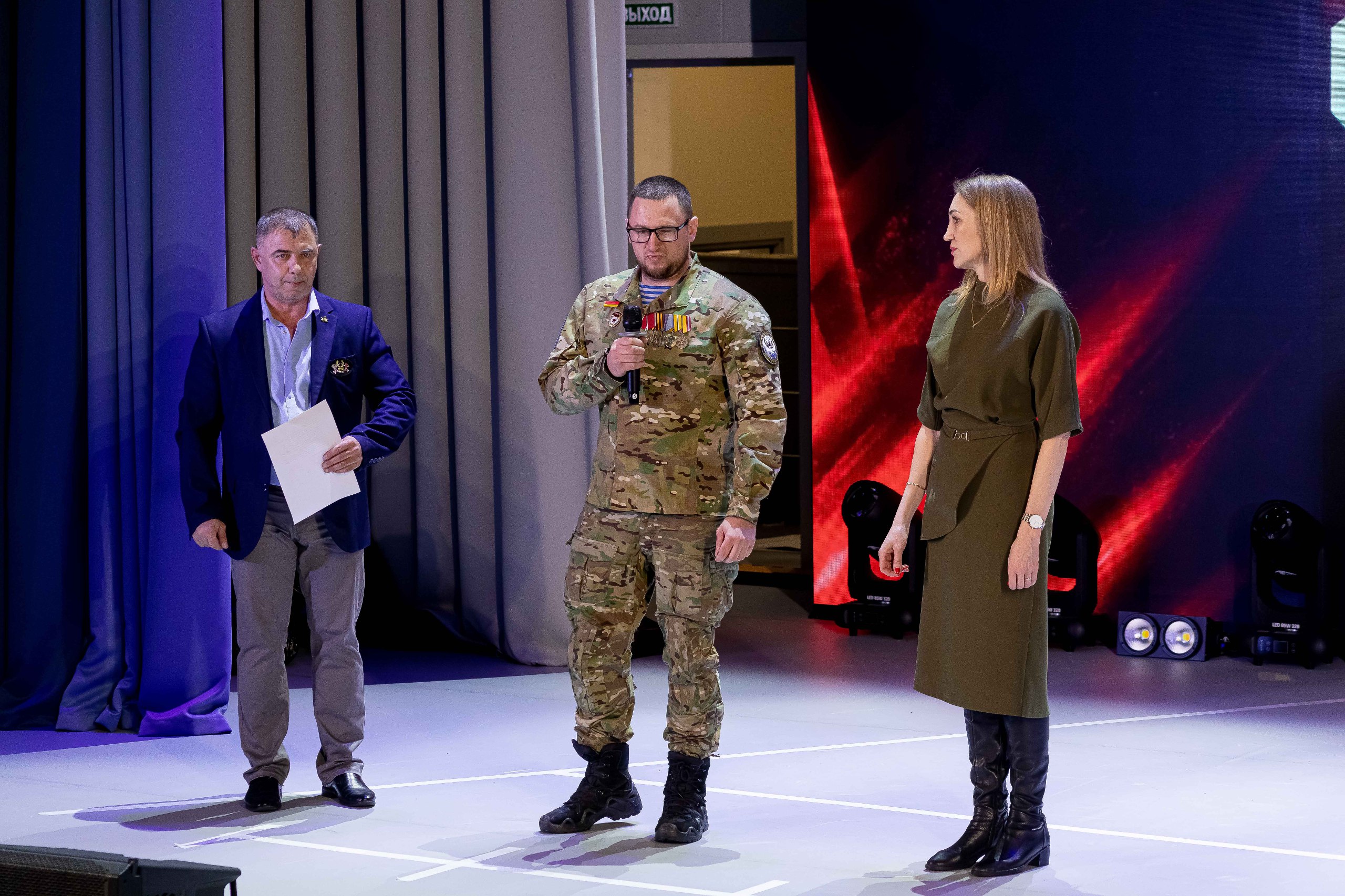 Не блинами едиными: 8 марта в Горно-Алтайске отметили чемпионатом по бодибилдингу Не блинами едиными: 8 марта в Горно-Алтайске отметили чемпионатом по бодибилдингу