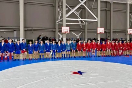 Первенство по боевому самбо среди юношей, посвящённое памяти подвига 6-й роты Псковских десантников, проходит в Республике Алтай