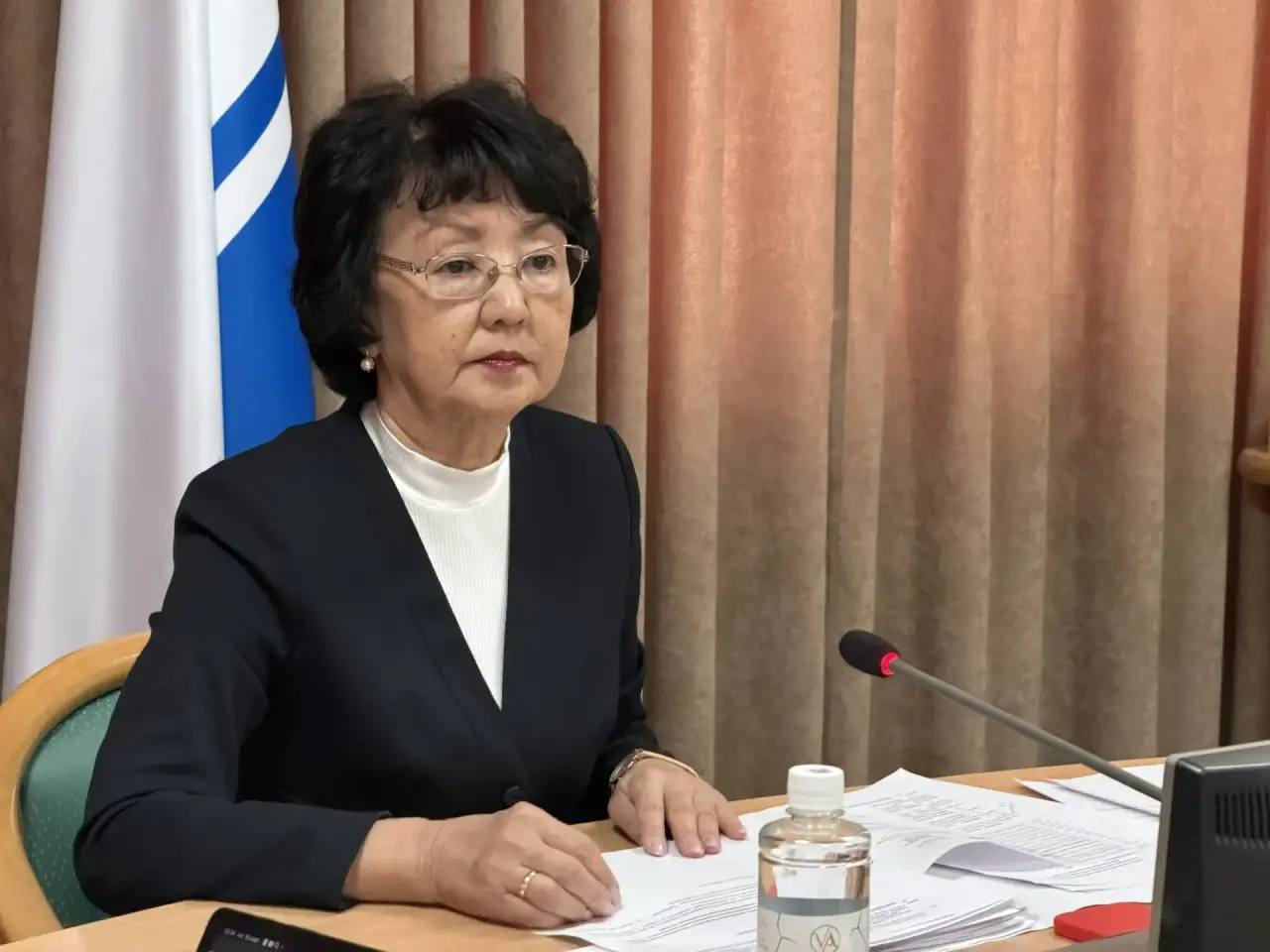 Комитеты Госссобрания – Эл Курултай проводят предсессионные заседания Комитеты Госссобрания – Эл Курултай проводят предсессионные заседания