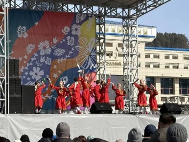 Народные праздники Jылгайак и Наурыз проходят в Горно-Алтайске