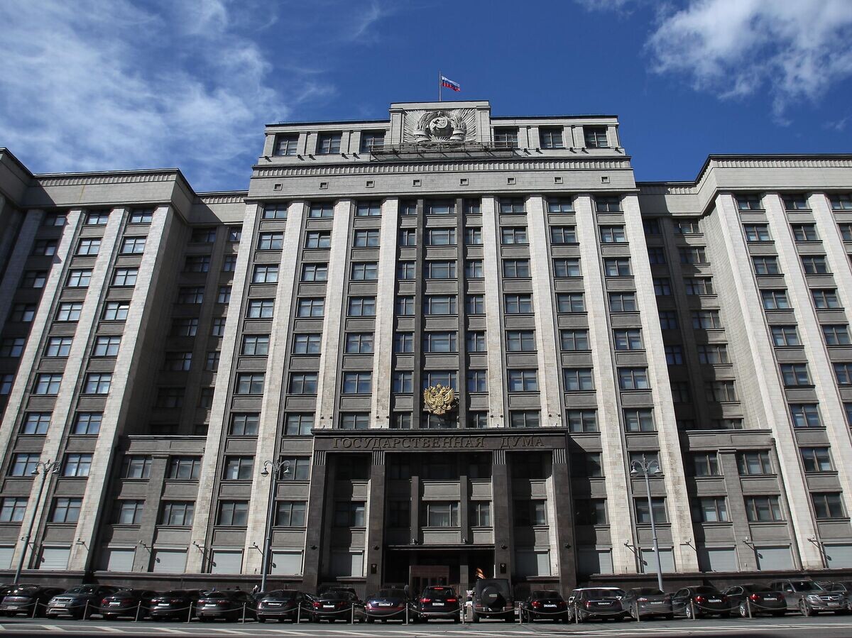 Новые поправки в трудовом законодательстве: Единая Россия предлагает защиту рабочих прав