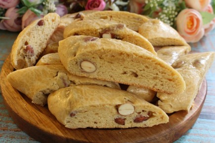 Погружение в мир сладостей: итальянские кантуччи с миндалем