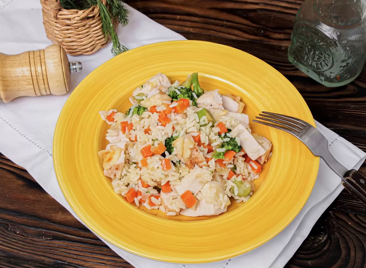Кулинарные Изюминки: Сырная курочка с томленым рисом и овощами