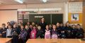 Будущие стражи порядка: урок безопасности в профильном 1-м классе МВД-ГАИ