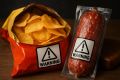 Чипсы и колбасу хотят маркировать как сигареты
