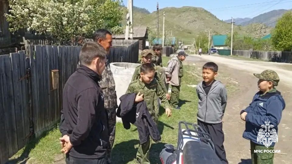 Ученики из Онгудая проводят профилактику Ученики из Онгудая проводят профилактику