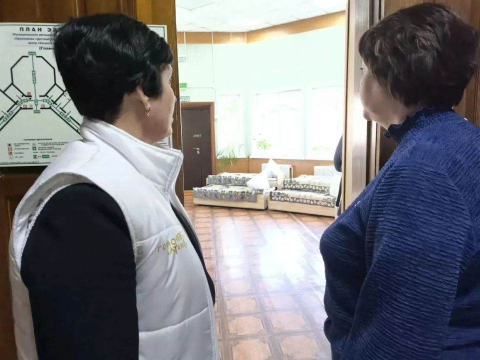 В Горно-Алтайске прошла приёмка пришкольных площадок и лагеря «Космос», сообщили в мэрии В Горно-Алтайске прошла приёмка пришкольных площадок и лагеря «Космос», сообщили в мэрии