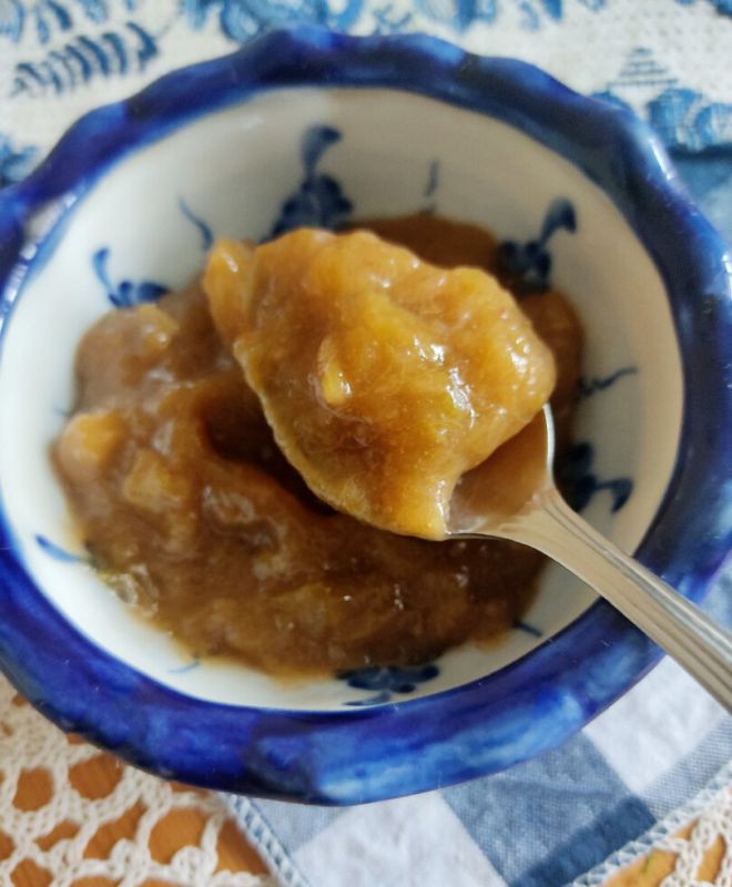 Вкусное волшебство: как сделать джем и пастилу из ревеня