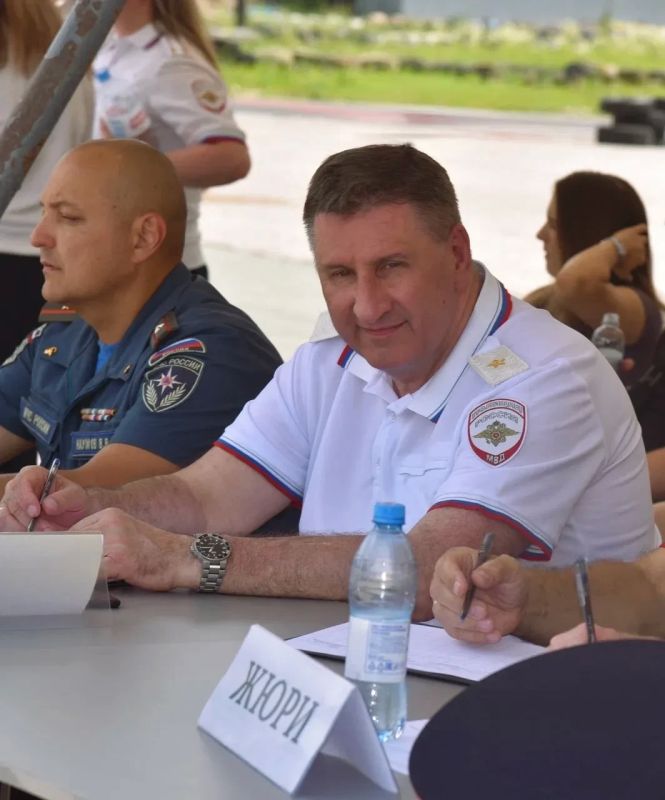 Транспортная полиция Сибири отметила День семьи, любви и верности Транспортная полиция Сибири отметила День семьи, любви и верности