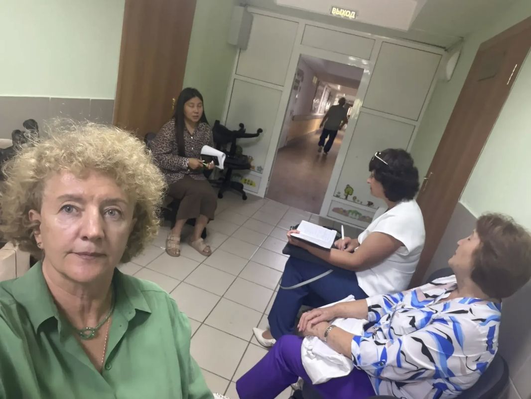 В каких условиях отдыхают наши дети, соответствуют ли они параметрам комфортного, полезного и безопасного летнего отдыха – обо всем об этом узнали председатель комитета по здравоохранению и социальной защите Алёна Казанцева... В каких условиях отдыхают наши дети, соответствуют ли они параметрам комфортного, полезного и безопасного летнего отдыха – обо всем об этом узнали председатель комитета по здравоохранению и социальной защите Алёна Казанцева...