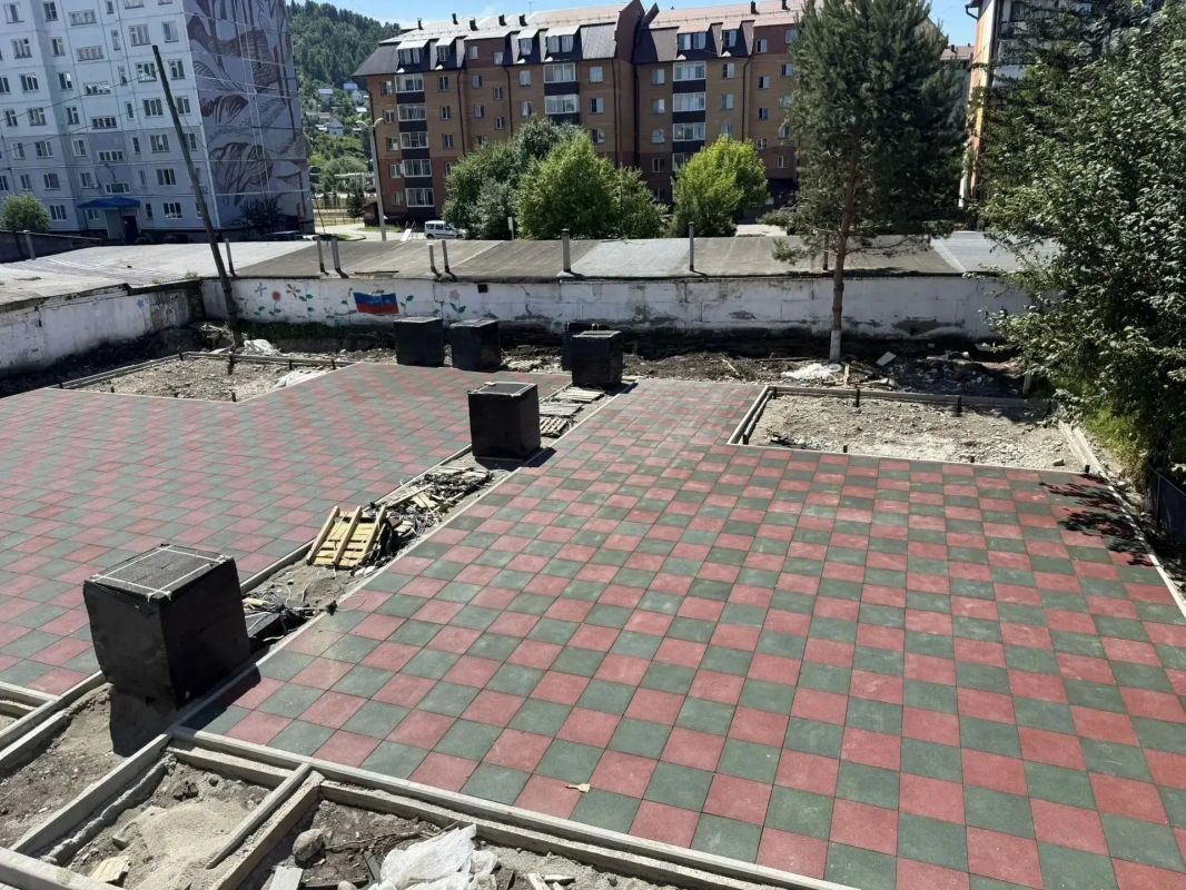 В Горно-Алтайске завершается В Горно-Алтайске завершается