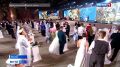 Пара из Республики Алтай поженилась на свадебном фестивале в Москве