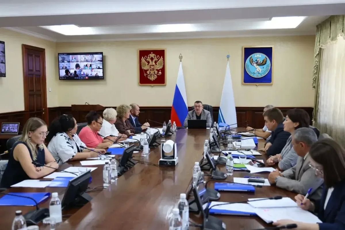 Заседание республиканской трехсторонней комиссии по регулированию социально-трудовых отношений было посвящено одному из важнейших вопросов — демографии, а именно внедрению корпоративных мер для поддержки сотрудников с семьями Заседание республиканской трехсторонней комиссии по регулированию социально-трудовых отношений было посвящено одному из важнейших вопросов — демографии, а именно внедрению корпоративных мер для поддержки сотрудников с семьями
