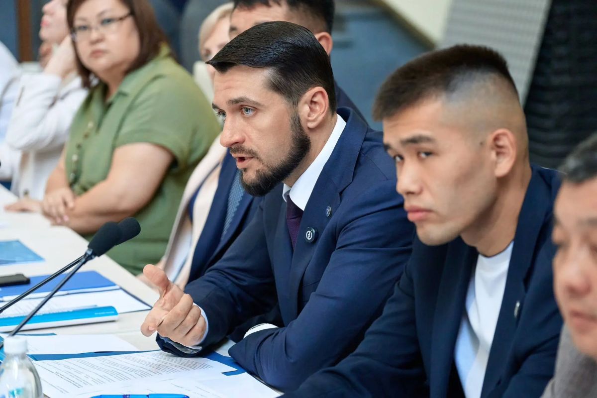 Александр Прокопьев: Сегодня сделали важный шаг к тому, чтобы наш Горно-Алтайск и села становились комфортнее, сохраняя при этом свою уникальность Александр Прокопьев: Сегодня сделали важный шаг к тому, чтобы наш Горно-Алтайск и села становились комфортнее, сохраняя при этом свою уникальность