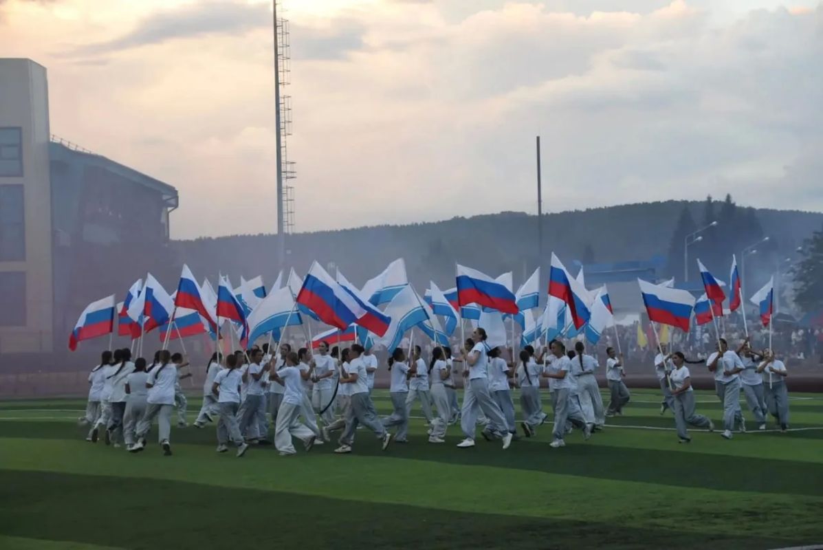 В Горно-Алтайске в эти дни проходит Эл Ойны В Горно-Алтайске в эти дни проходит Эл Ойны