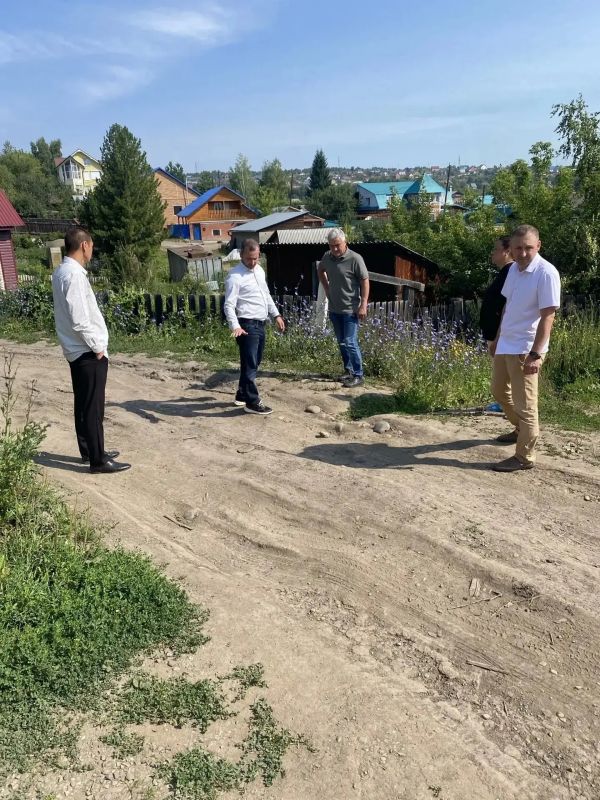 В микрорайоне «Посёлок Афганцев» обсудили системный ремонт дорог и водоотвода В микрорайоне «Посёлок Афганцев» обсудили системный ремонт дорог и водоотвода