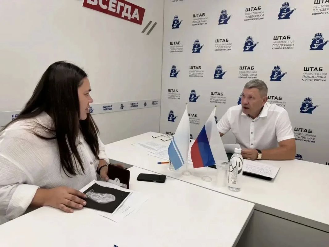Министр труда Алексей Санаров провел прием граждан, посвященный поддержке защитников Отечества и их семей Министр труда Алексей Санаров провел прием граждан, посвященный поддержке защитников Отечества и их семей
