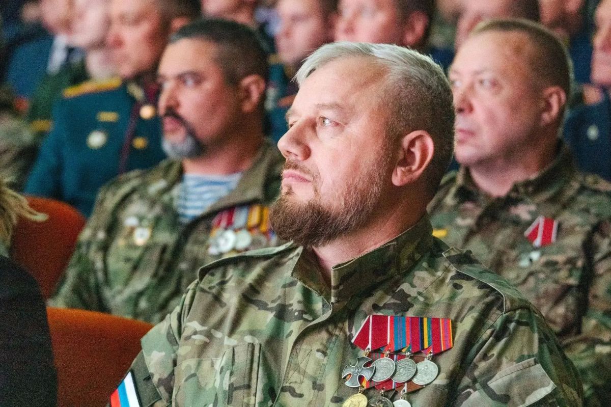 Центральным событием Всероссийского форума ветеранов СВО «Вместе победим» стало пленарное заседание «СВОИ», где главными экспертами выступили сами защитники Центральным событием Всероссийского форума ветеранов СВО «Вместе победим» стало пленарное заседание «СВОИ», где главными экспертами выступили сами защитники
