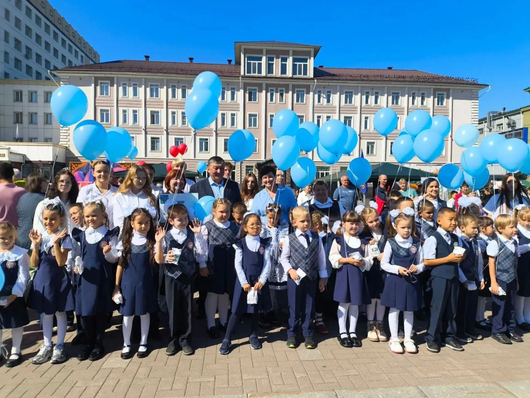 Сегодня наш любимый город отмечает 202-й день рождения! Сегодня наш любимый город отмечает 202-й день рождения!