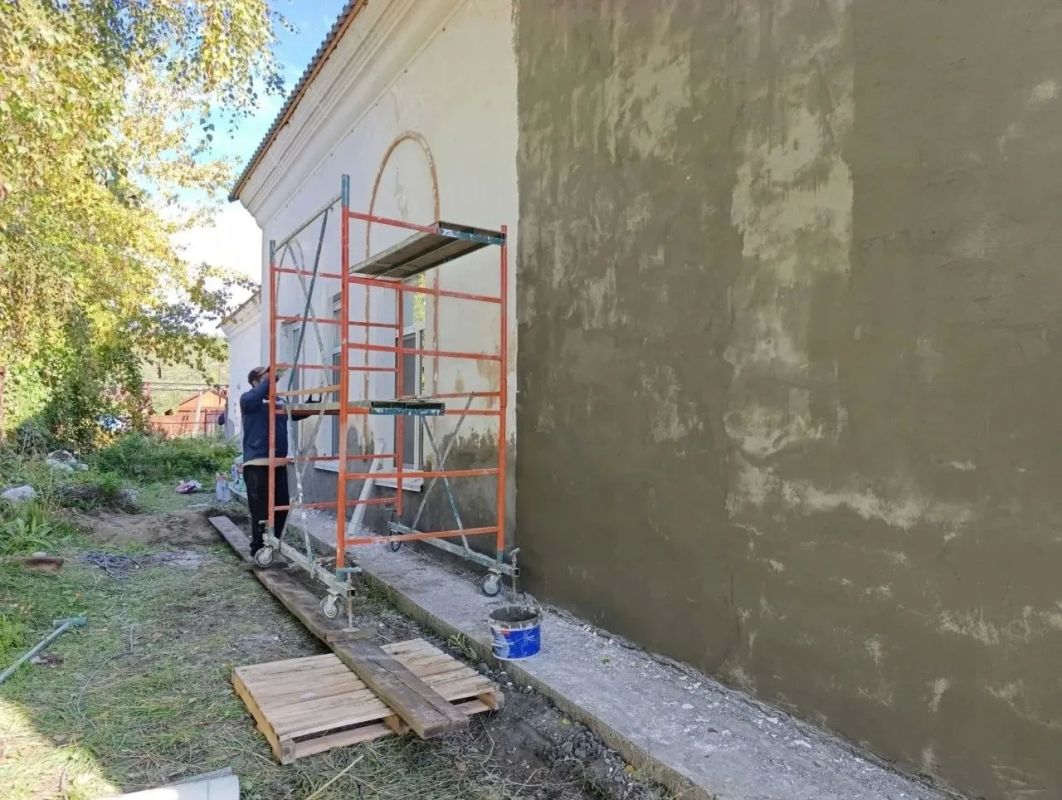 Глава Майминского района Петр Громов провел рабочие планерки на объектах в Майминском сельском поселении Глава Майминского района Петр Громов провел рабочие планерки на объектах в Майминском сельском поселении