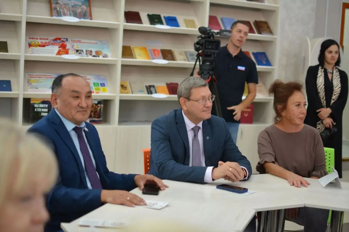 В Национальной библиотеке имени М. В. Чевалкова начал работу детский культурно-просветительский центр «ТерриториЯ» В Национальной библиотеке имени М. В. Чевалкова начал работу детский культурно-просветительский центр «ТерриториЯ»