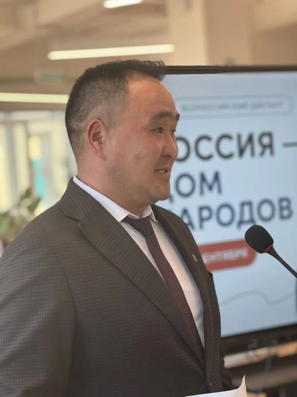 8 сентября Республика Алтай примкнула к масштабной просветительской акции «Россия — дом народов», приуроченной ко Дню языков народов России 8 сентября Республика Алтай примкнула к масштабной просветительской акции «Россия — дом народов», приуроченной ко Дню языков народов России