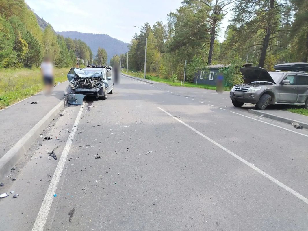 За прошедшие выходные на дорогах республики произошло 4 ДТП, в результате которых пострадали 10 человек За прошедшие выходные на дорогах республики произошло 4 ДТП, в результате которых пострадали 10 человек