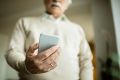 77-летний житель Усть-Коксинского района перевел мошенникам все сбережения – 650 тысяч рублей