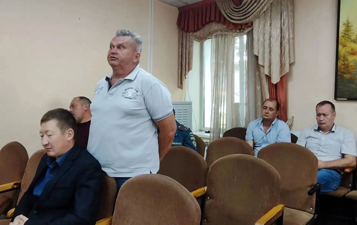 В Чемальском районе отменят мероприятия на природе из-за медведей В Чемальском районе отменят мероприятия на природе из-за медведей