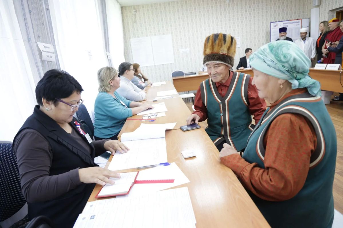 #выборы2026. Сегодня свой выбор сделали представители традиционных религий Республики Алтай, показав на собственном примере: независимо от религиозной и национальной принадлежности, мы должны проявить свой гражданский долг и... #выборы2026. Сегодня свой выбор сделали представители традиционных религий Республики Алтай, показав на собственном примере: независимо от религиозной и национальной принадлежности, мы должны проявить свой гражданский долг и...