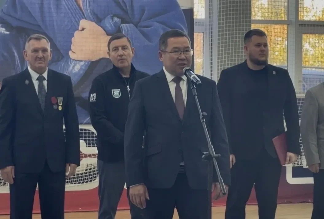 Спикер парламента Эжер Ялбаков принял участие в торжественном открытии Первенства Республики Алтай по дзюдо Спикер парламента Эжер Ялбаков принял участие в торжественном открытии Первенства Республики Алтай по дзюдо