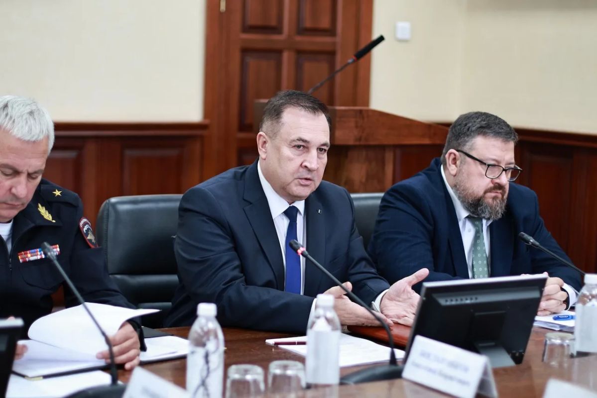 Андрей Турчак: Провел координационное совещание по правопорядку в Республике Андрей Турчак: Провел координационное совещание по правопорядку в Республике