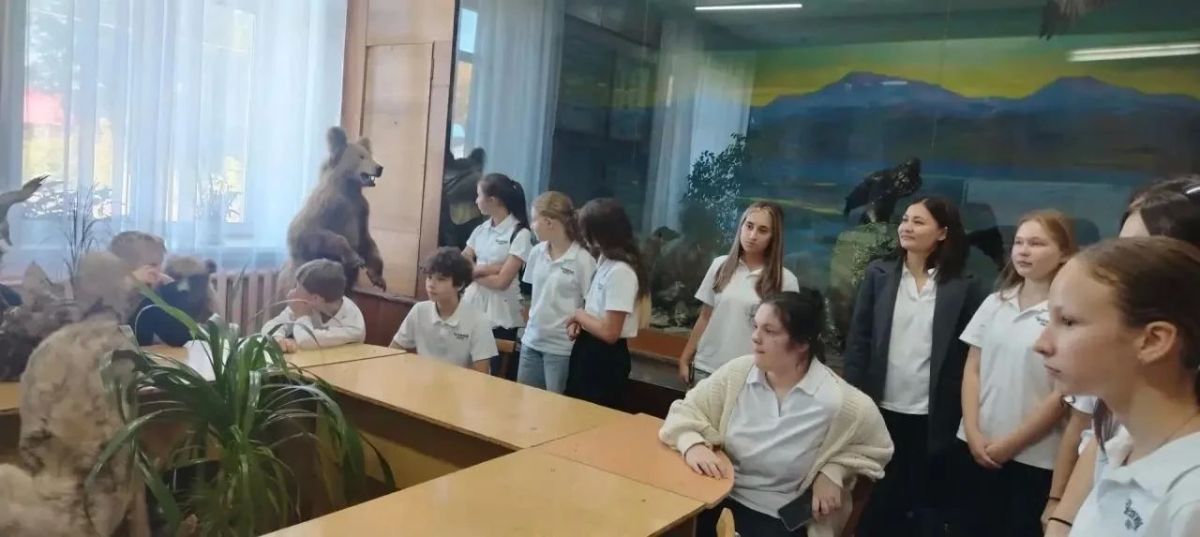 Класс гостеприимства открывается в Чепошской школе – при сотрудничестве с Горно-Алтайским государственным университетом и компанией ООО «Бадан» Класс гостеприимства открывается в Чепошской школе – при сотрудничестве с Горно-Алтайским государственным университетом и компанией ООО «Бадан»