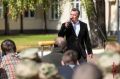 В преддверии Дня сил специального назначения Росгвардии ветеран спецназа Олег Кухта выступил с концертом для раненых участников СВО