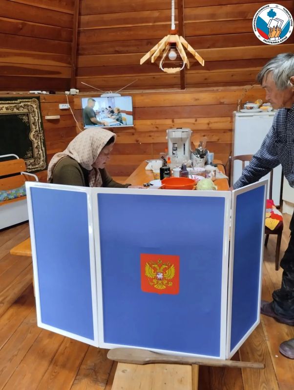 В дни голосования на выборах депутатов Государственной Думы РФ IX созыва для всех жителей Республики Алтай были созданы максимально равные и комфортные условия В дни голосования на выборах депутатов Государственной Думы РФ IX созыва для всех жителей Республики Алтай были созданы максимально равные и комфортные условия