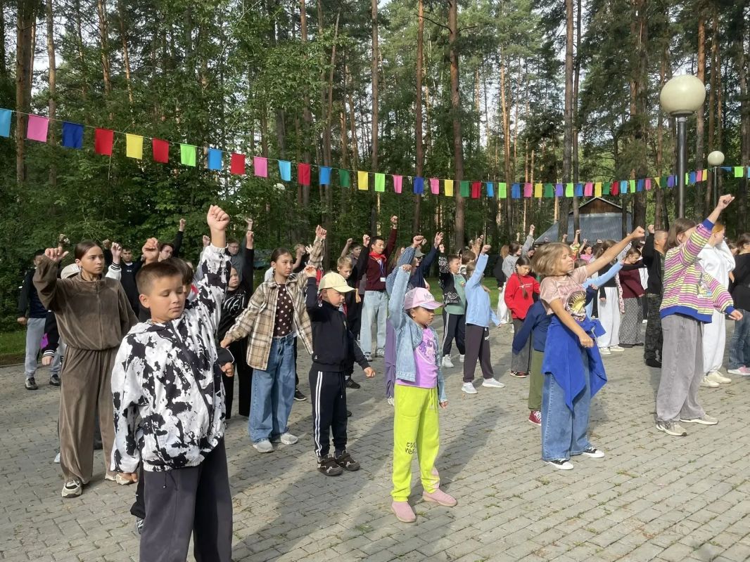 Более 26 тысяч детей отдохнули в лагерях Республики Алтай этим летом Более 26 тысяч детей отдохнули в лагерях Республики Алтай этим летом