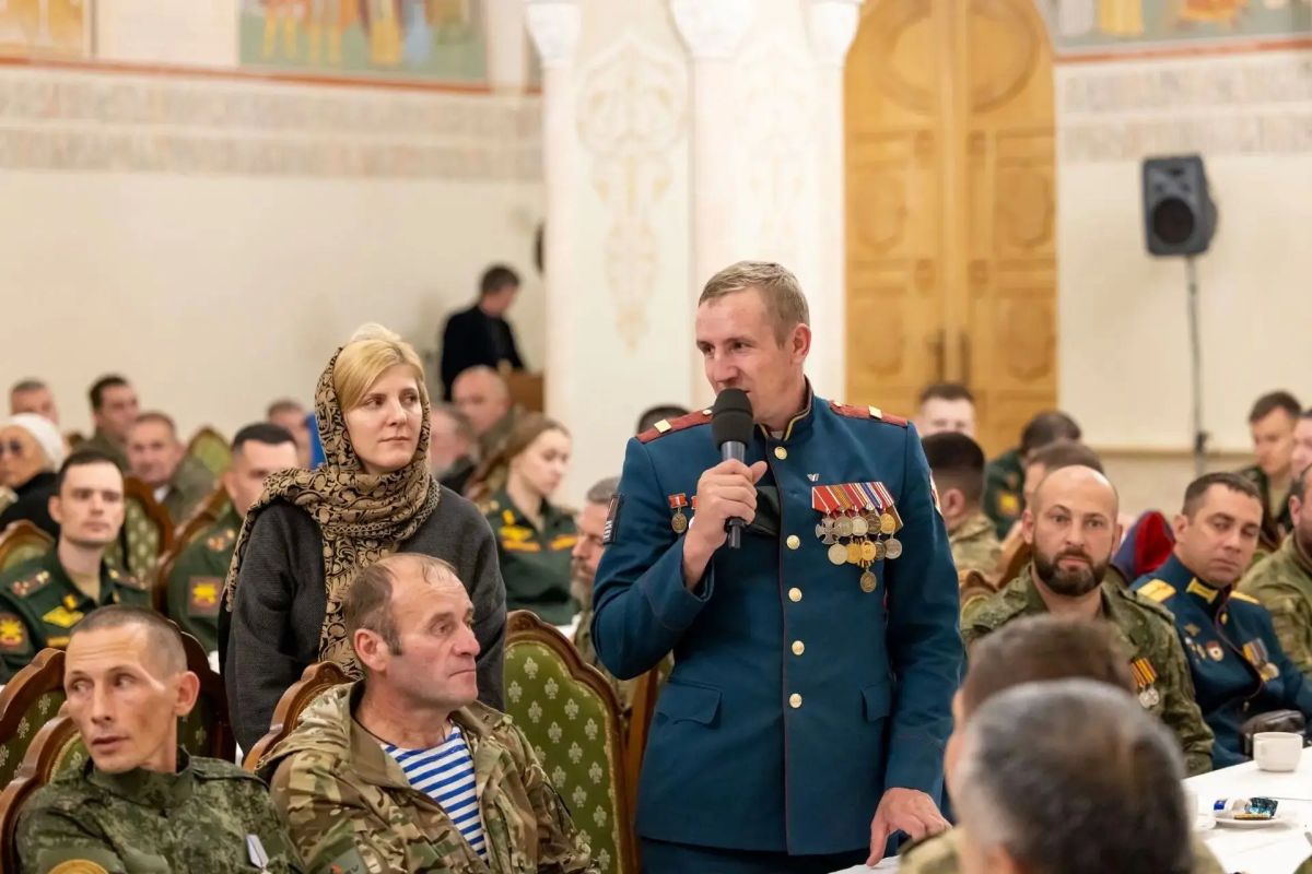 В Храме Христа Спасителя состоялась встреча с ветеранами СВО В Храме Христа Спасителя состоялась встреча с ветеранами СВО