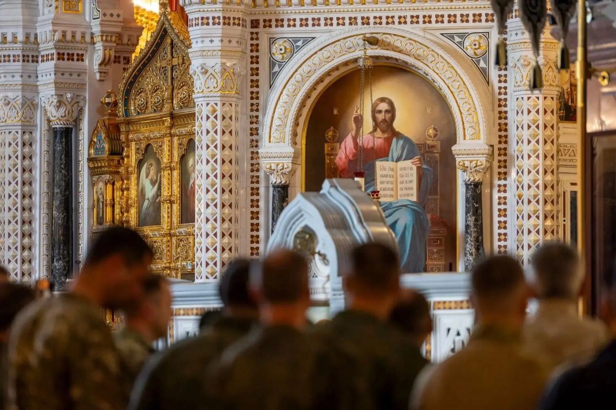 В Храме Христа Спасителя состоялась встреча с ветеранами СВО В Храме Христа Спасителя состоялась встреча с ветеранами СВО