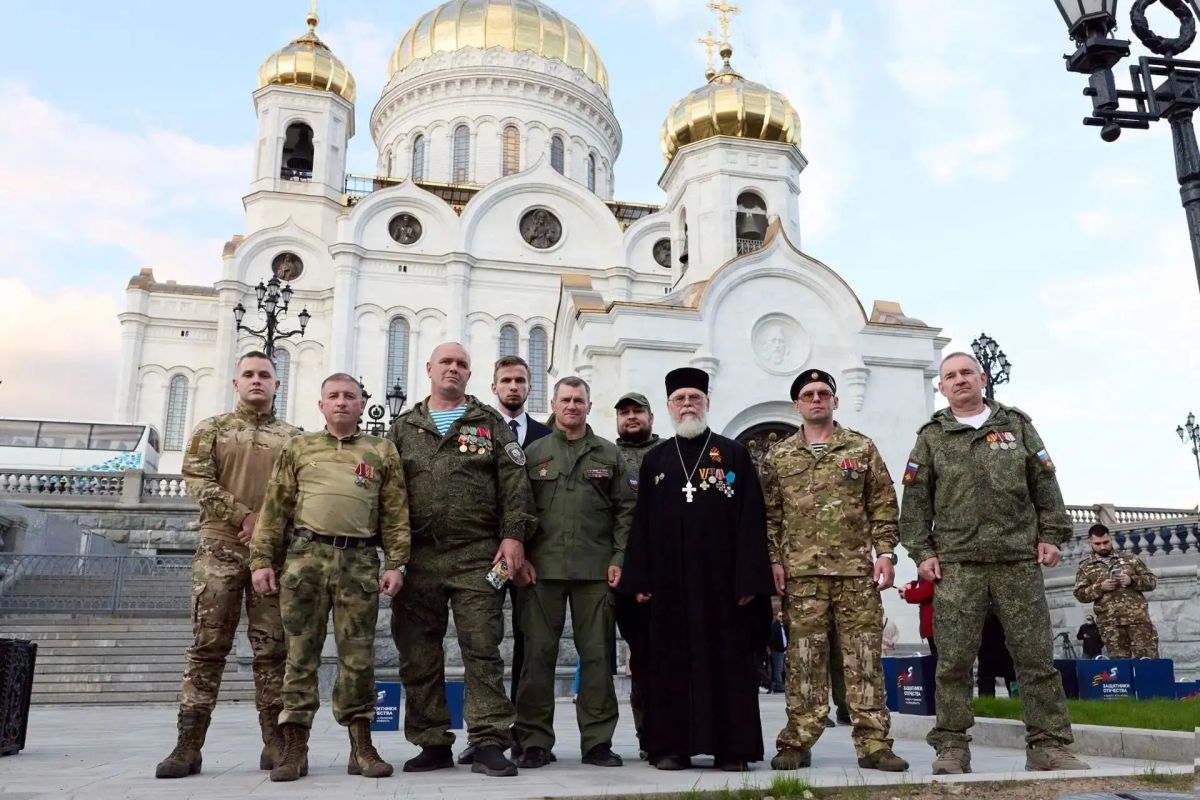 В Храме Христа Спасителя состоялась встреча с ветеранами СВО В Храме Христа Спасителя состоялась встреча с ветеранами СВО