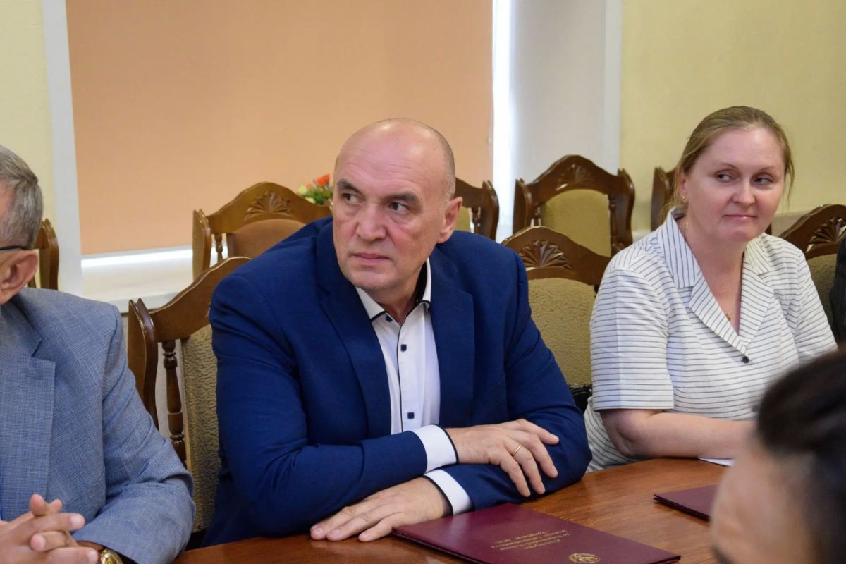 В Доме Дружбы народов состоялось заседание рабочей группы по проведению мониторинга ситуации в сфере противодействия экстремизму в Республике Алтай В Доме Дружбы народов состоялось заседание рабочей группы по проведению мониторинга ситуации в сфере противодействия экстремизму в Республике Алтай