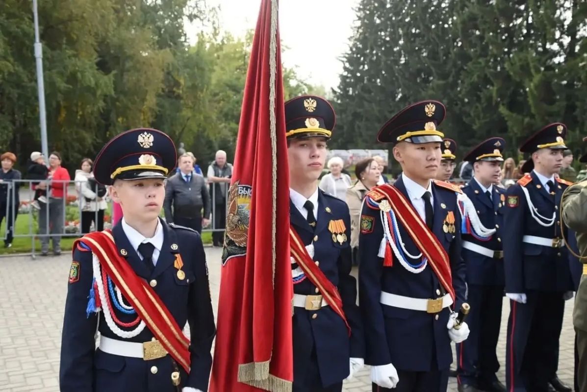 В Горно-Алтайске отметили День кадета В Горно-Алтайске отметили День кадета