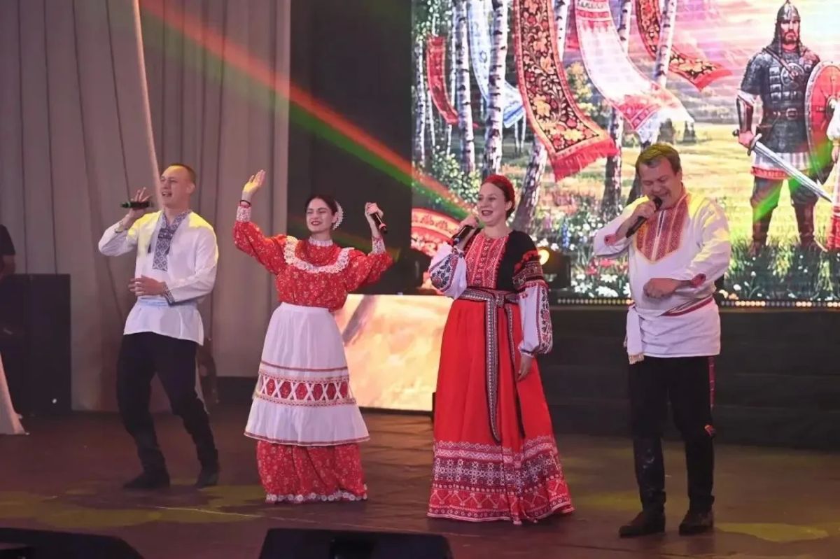 Новый творческий сезон открыли в майминском Центре культуры 26 сентября Новый творческий сезон открыли в майминском Центре культуры 26 сентября