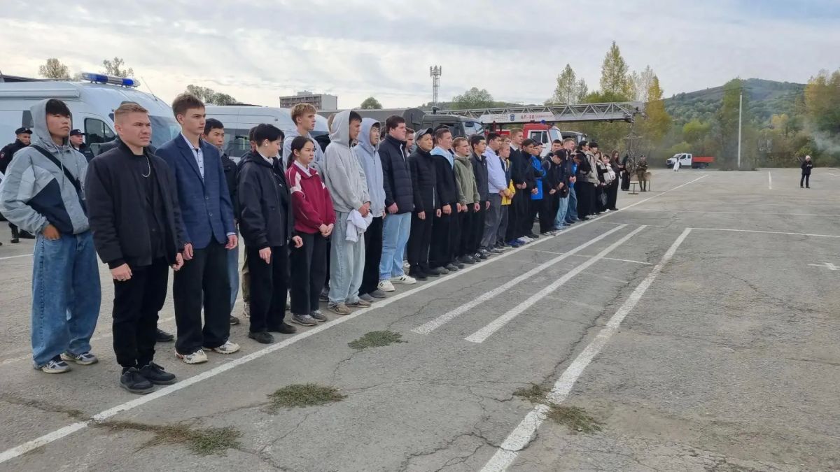 День открытых дверей регионального отделения ДОСААФ России проходит на автодроме в Горно-Алтайске День открытых дверей регионального отделения ДОСААФ России проходит на автодроме в Горно-Алтайске