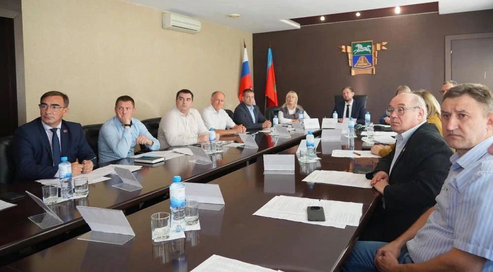 Компания по производству биологически активных добавок к пище АО «Юнигрупп Лайф» стало третьим в Алтайском крае предприятием, заключившим соглашение с Правительством региона о внедрении Корпоративного демографического... Компания по производству биологически активных добавок к пище АО «Юнигрупп Лайф» стало третьим в Алтайском крае предприятием, заключившим соглашение с Правительством региона о внедрении Корпоративного демографического...