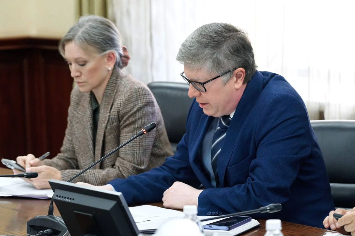 Александр Прокопьев: В Республике Алтай продолжается работа по наведению порядка в сфере управления земельными ресурсами Александр Прокопьев: В Республике Алтай продолжается работа по наведению порядка в сфере управления земельными ресурсами