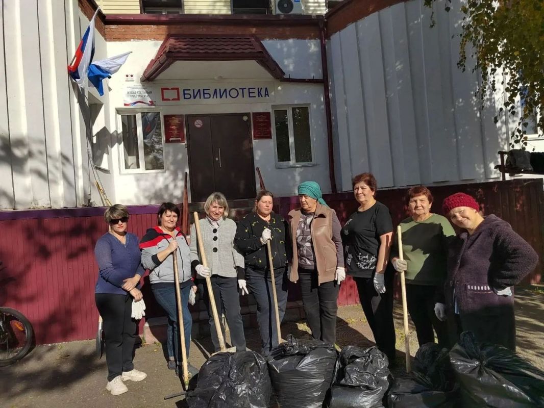 В Майминском районе в рамках месячника благоустройства состоялся традиционный субботник В Майминском районе в рамках месячника благоустройства состоялся традиционный субботник