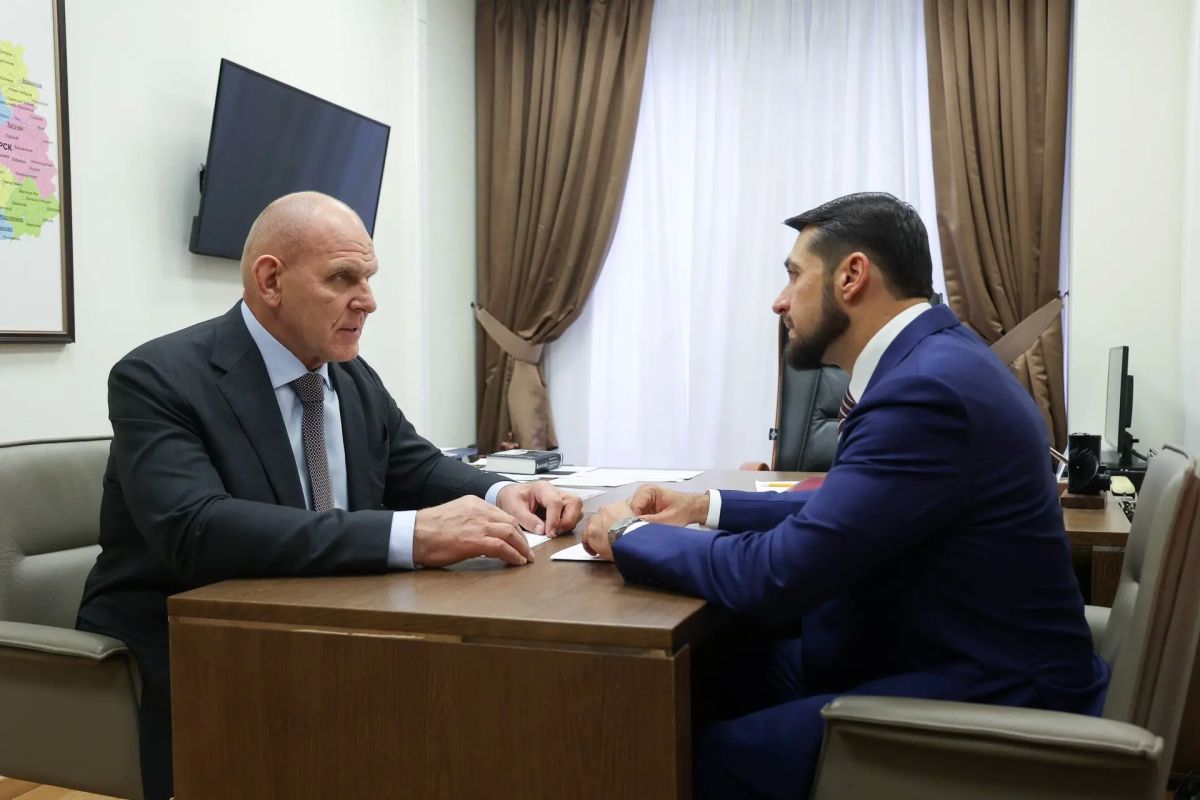 Александр Прокопьев: Состоялась рабочая встреча с Александром Александровичем Карелиным Александр Прокопьев: Состоялась рабочая встреча с Александром Александровичем Карелиным