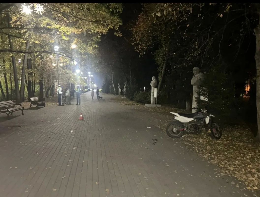 Нетрезвый подросток на мотоцикле сбил пешехода